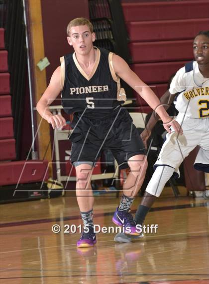 Thumbnail 2 in Rosemont vs. Pioneer (Hunter Classic) photogallery.