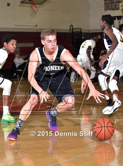 Thumbnail 2 in Rosemont vs. Pioneer (Hunter Classic) photogallery.