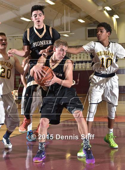 Thumbnail 1 in Rosemont vs. Pioneer (Hunter Classic) photogallery.