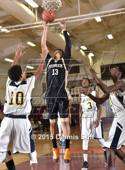 Thumbnail 3 in Rosemont vs. Pioneer (Hunter Classic) photogallery.