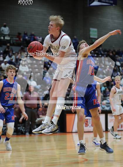 Thumbnail 1 in Richfield vs. Juab (UHSAA 3A Quarterfinal) photogallery.