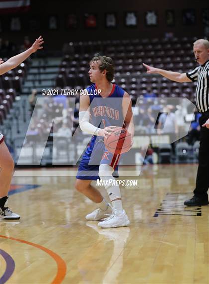 Thumbnail 3 in Richfield vs. Juab (UHSAA 3A Quarterfinal) photogallery.