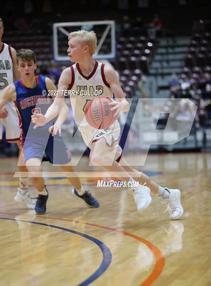 Thumbnail 2 in Richfield vs. Juab (UHSAA 3A Quarterfinal) photogallery.