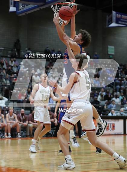 Thumbnail 2 in Richfield vs. Juab (UHSAA 3A Quarterfinal) photogallery.