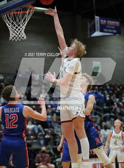Thumbnail 1 in Richfield vs. Juab (UHSAA 3A Quarterfinal) photogallery.