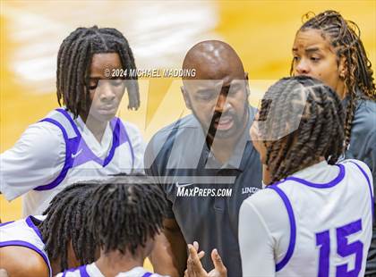 Thumbnail 3 in West Brook vs. Lincoln (Beaumont ISD/YMBL Basketball Tournament) photogallery.
