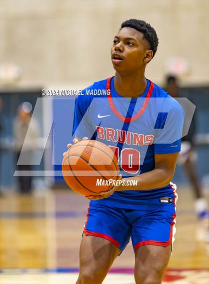Thumbnail 2 in West Brook vs. Lincoln (Beaumont ISD/YMBL Basketball Tournament) photogallery.