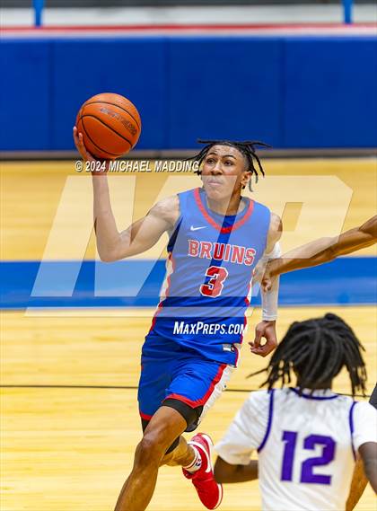 Thumbnail 1 in West Brook vs. Lincoln (Beaumont ISD/YMBL Basketball Tournament) photogallery.