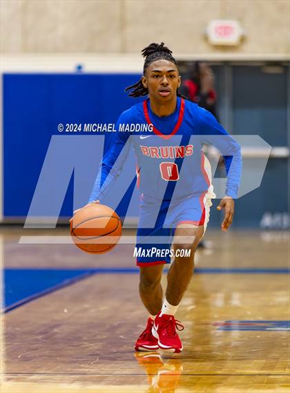 Thumbnail 2 in West Brook vs. Lincoln (Beaumont ISD/YMBL Basketball Tournament) photogallery.