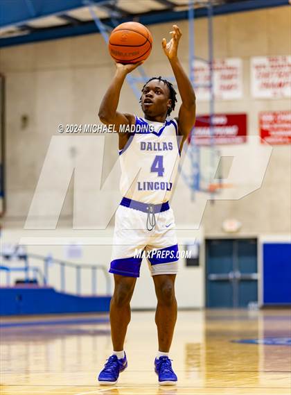 Thumbnail 1 in West Brook vs. Lincoln (Beaumont ISD/YMBL Basketball Tournament) photogallery.