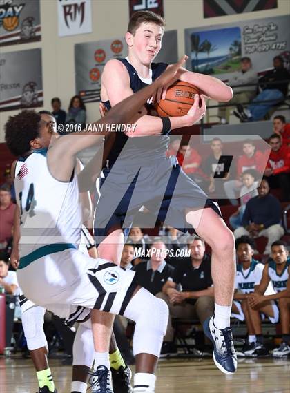 Thumbnail 3 in Sheldon vs. Pinnacle (Rancho Mirage Holiday Invitational) photogallery.