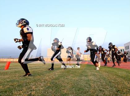 Thumbnail 2 in Verbum Dei vs. Jordan photogallery.