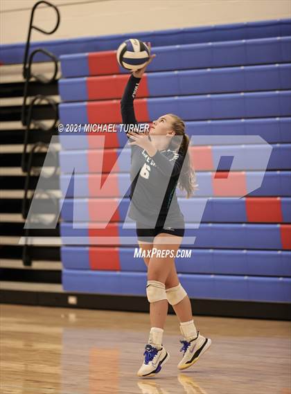 Thumbnail 1 in Lakeland @ Lake City (Scrimmage) photogallery.