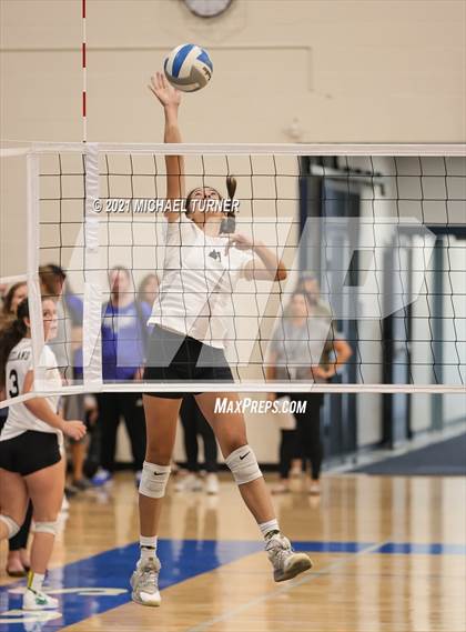 Thumbnail 1 in Lakeland @ Lake City (Scrimmage) photogallery.