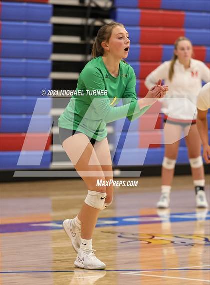 Thumbnail 2 in Lakeland @ Lake City (Scrimmage) photogallery.