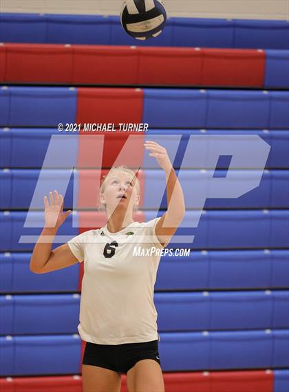 Thumbnail 3 in Lakeland @ Lake City (Scrimmage) photogallery.