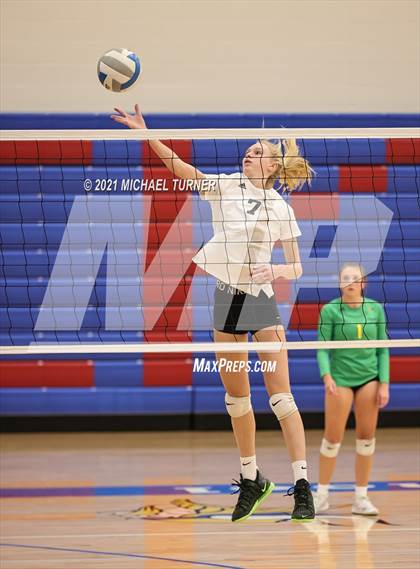 Thumbnail 2 in Lakeland @ Lake City (Scrimmage) photogallery.