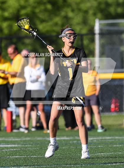 Thumbnail 3 in Honeoye Falls-Lima @ Mercy (Section 5 Class C Final) photogallery.