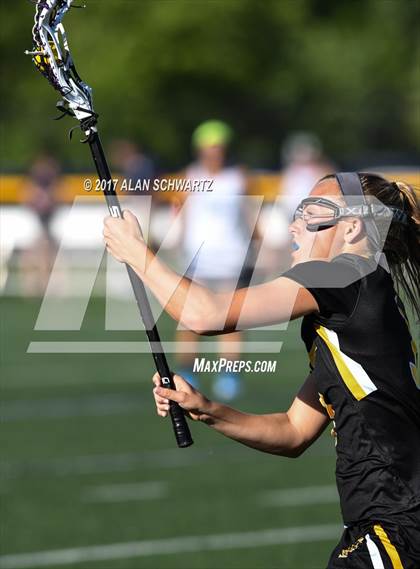 Thumbnail 2 in Honeoye Falls-Lima @ Mercy (Section 5 Class C Final) photogallery.