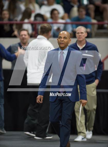 Thumbnail 2 in Valor Christian vs. Golden (CHSAA 4A Semi-Final) photogallery.
