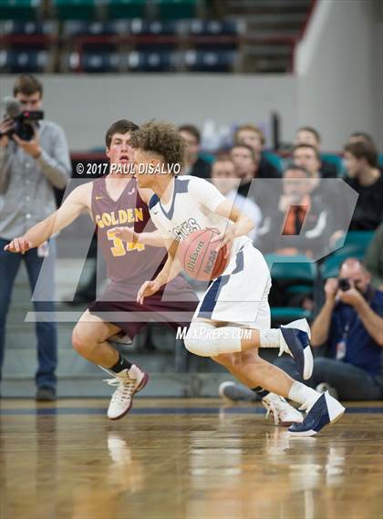Thumbnail 3 in Valor Christian vs. Golden (CHSAA 4A Semi-Final) photogallery.
