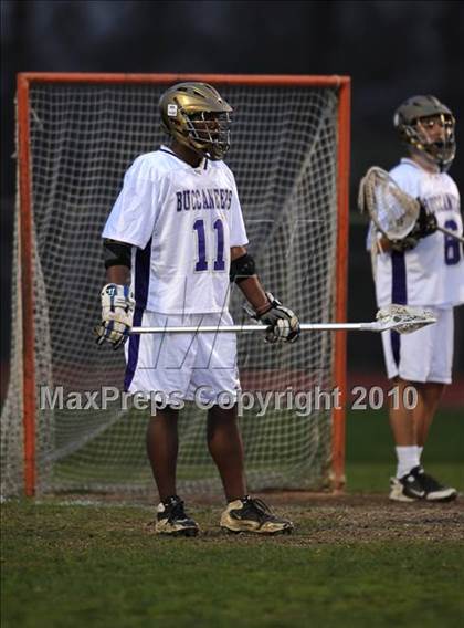Thumbnail 2 in Islip vs. Comsewogue photogallery.