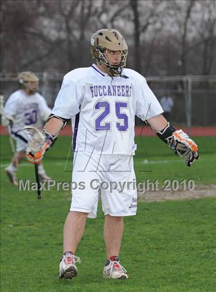 Thumbnail 2 in Islip vs. Comsewogue photogallery.