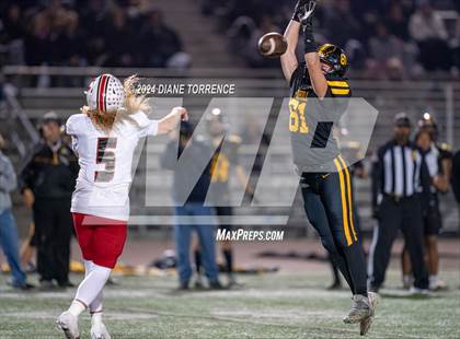Thumbnail 2 in Lakewood vs Foothill (CIF-SS Division 5 Round 2) photogallery.