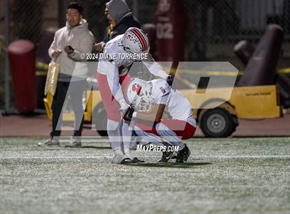 Thumbnail 2 in Lakewood vs Foothill (CIF-SS Division 5 Round 2) photogallery.