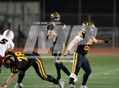Thumbnail 3 in Lakewood vs Foothill (CIF-SS Division 5 Round 2) photogallery.