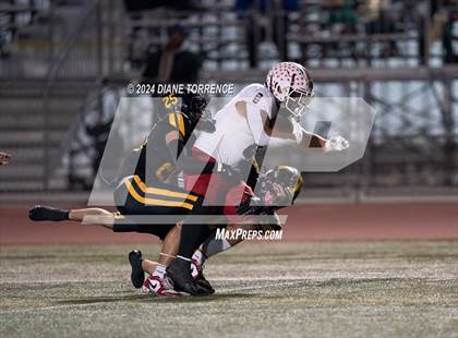 Thumbnail 2 in Lakewood vs Foothill (CIF-SS Division 5 Round 2) photogallery.