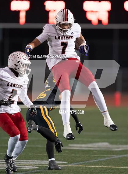 Thumbnail 1 in Lakewood vs Foothill (CIF-SS Division 5 Round 2) photogallery.