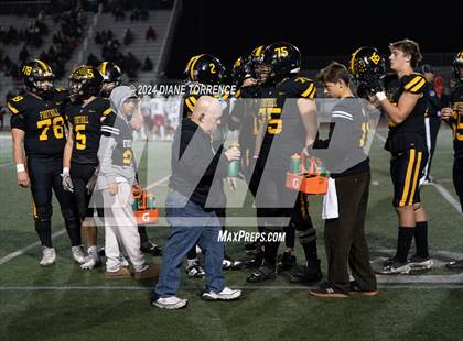 Thumbnail 1 in Lakewood vs Foothill (CIF-SS Division 5 Round 2) photogallery.
