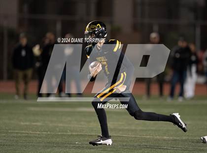 Thumbnail 2 in Lakewood vs Foothill (CIF-SS Division 5 Round 2) photogallery.