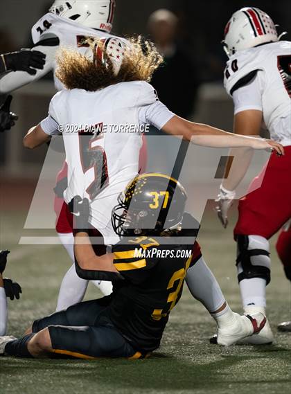 Thumbnail 3 in Lakewood vs Foothill (CIF-SS Division 5 Round 2) photogallery.