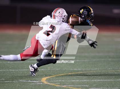 Thumbnail 1 in Lakewood vs Foothill (CIF-SS Division 5 Round 2) photogallery.