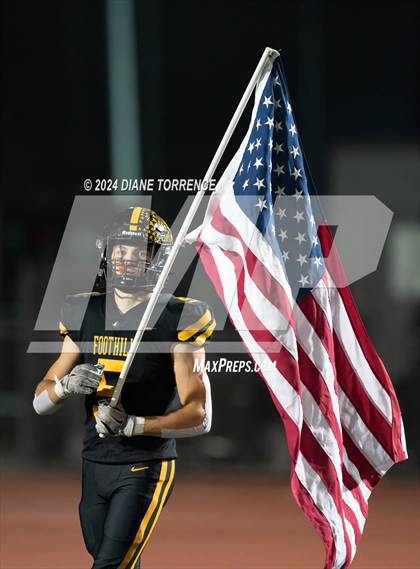 Thumbnail 3 in Lakewood vs Foothill (CIF-SS Division 5 Round 2) photogallery.