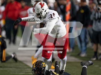 Thumbnail 2 in Lakewood vs Foothill (CIF-SS Division 5 Round 2) photogallery.