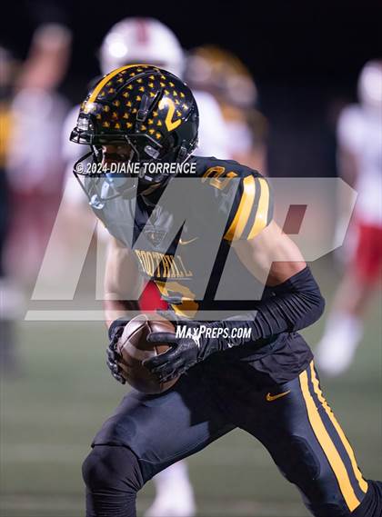 Thumbnail 2 in Lakewood vs Foothill (CIF-SS Division 5 Round 2) photogallery.