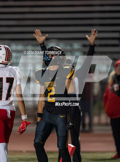 Thumbnail 1 in Lakewood vs Foothill (CIF-SS Division 5 Round 2) photogallery.