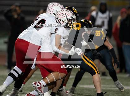 Thumbnail 2 in Lakewood vs Foothill (CIF-SS Division 5 Round 2) photogallery.