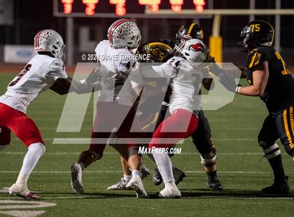 Thumbnail 3 in Lakewood vs Foothill (CIF-SS Division 5 Round 2) photogallery.