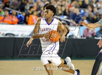 Thumbnail 2 in Rainier Beach vs Garfield (WIAA 3A Semifinal)  photogallery.