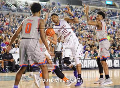 Thumbnail 3 in Rainier Beach vs Garfield (WIAA 3A Semifinal)  photogallery.