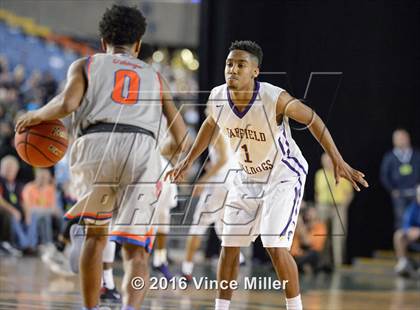 Thumbnail 3 in Rainier Beach vs Garfield (WIAA 3A Semifinal)  photogallery.
