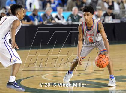 Thumbnail 3 in Rainier Beach vs Garfield (WIAA 3A Semifinal)  photogallery.