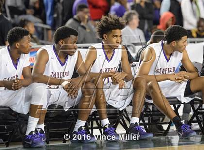 Thumbnail 3 in Rainier Beach vs Garfield (WIAA 3A Semifinal)  photogallery.