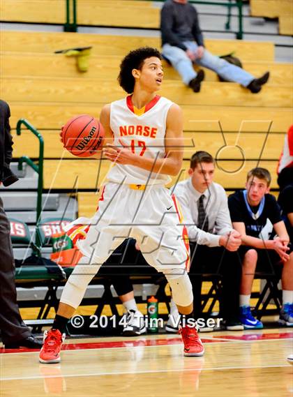 Thumbnail 1 in Mountain Range vs. Northglenn photogallery.