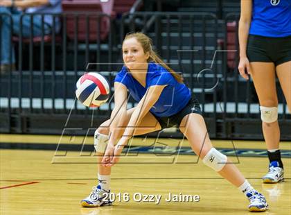 Thumbnail 1 in New Braunfels @ Johnson photogallery.
