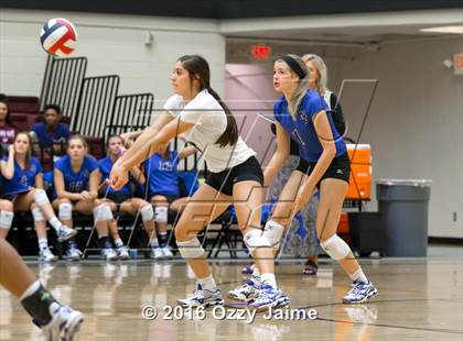 Thumbnail 3 in New Braunfels @ Johnson photogallery.